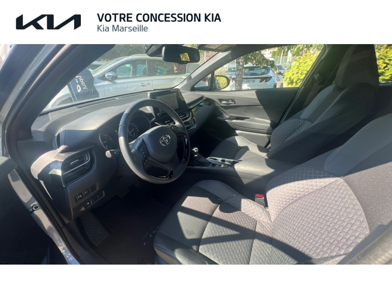 TOYOTA C-HR d’occasion à vendre à MARSEILLE chez CARAUTO SERVICES (Photo 5)